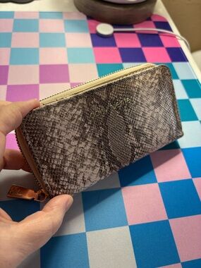 Daisy Fuentes Brown Snake-Print Zip Wallet with Gold Logo